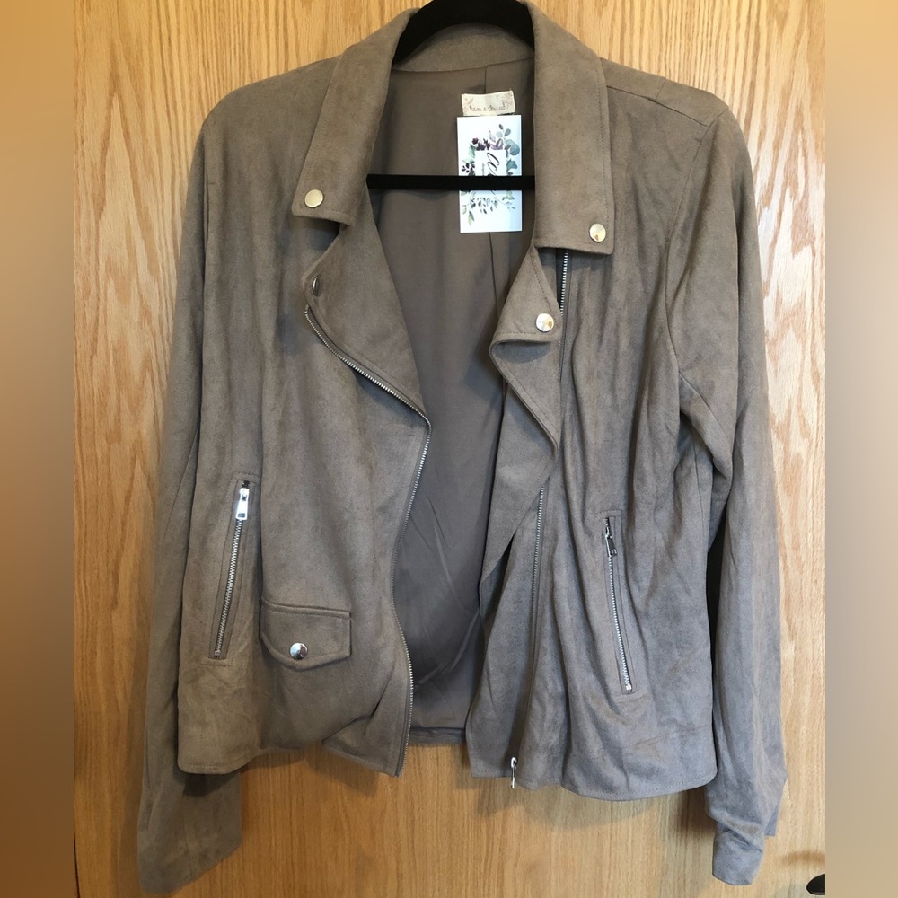 NWT Hem & Thread L Taupe Suede Jacket